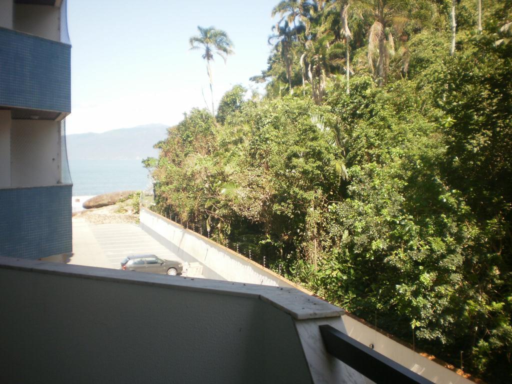 Apartamento Beira Mar Caraguatatuba Bagian luar foto