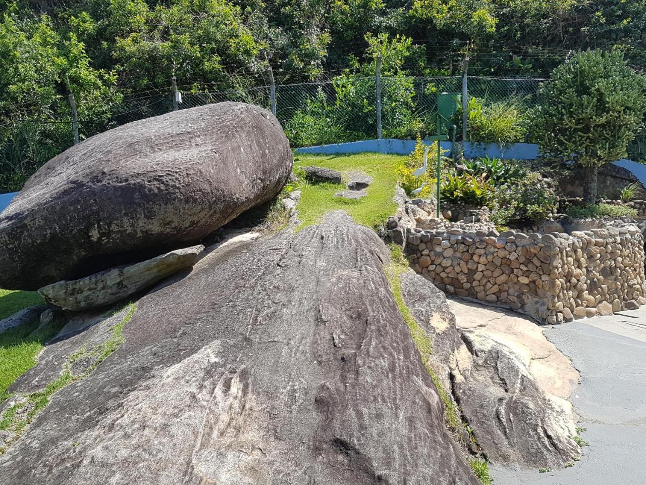 Apartamento Beira Mar Caraguatatuba Bagian luar foto